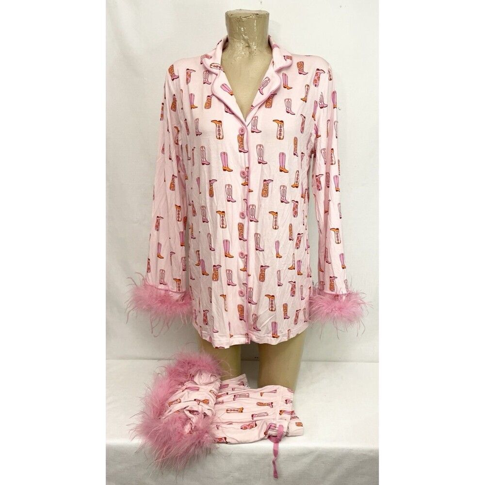 NWT Dream Big Little Co Medium COWBOYS BOOTS Pink Long Sleeve Pants Pajama Set